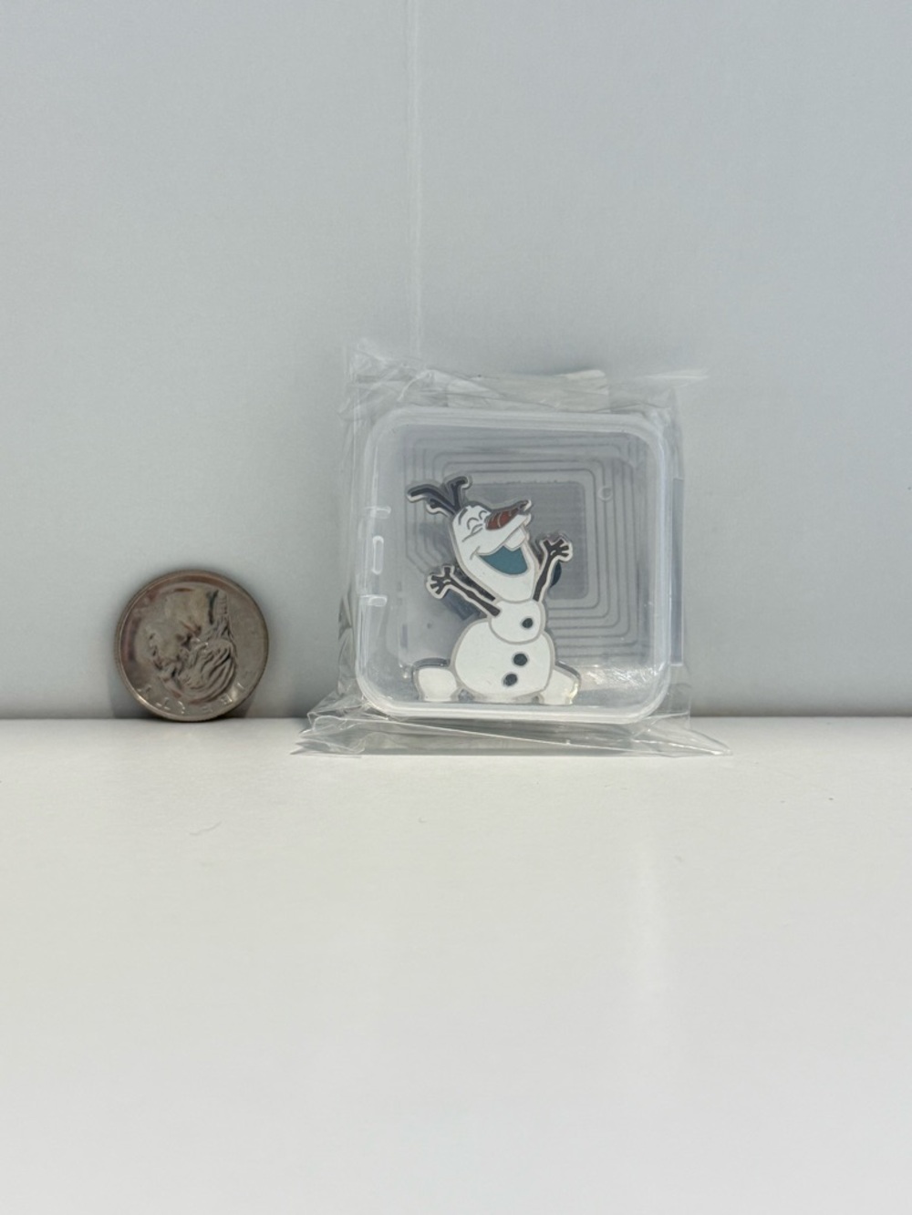 Disney Olaf White and Black Enamel Pin
